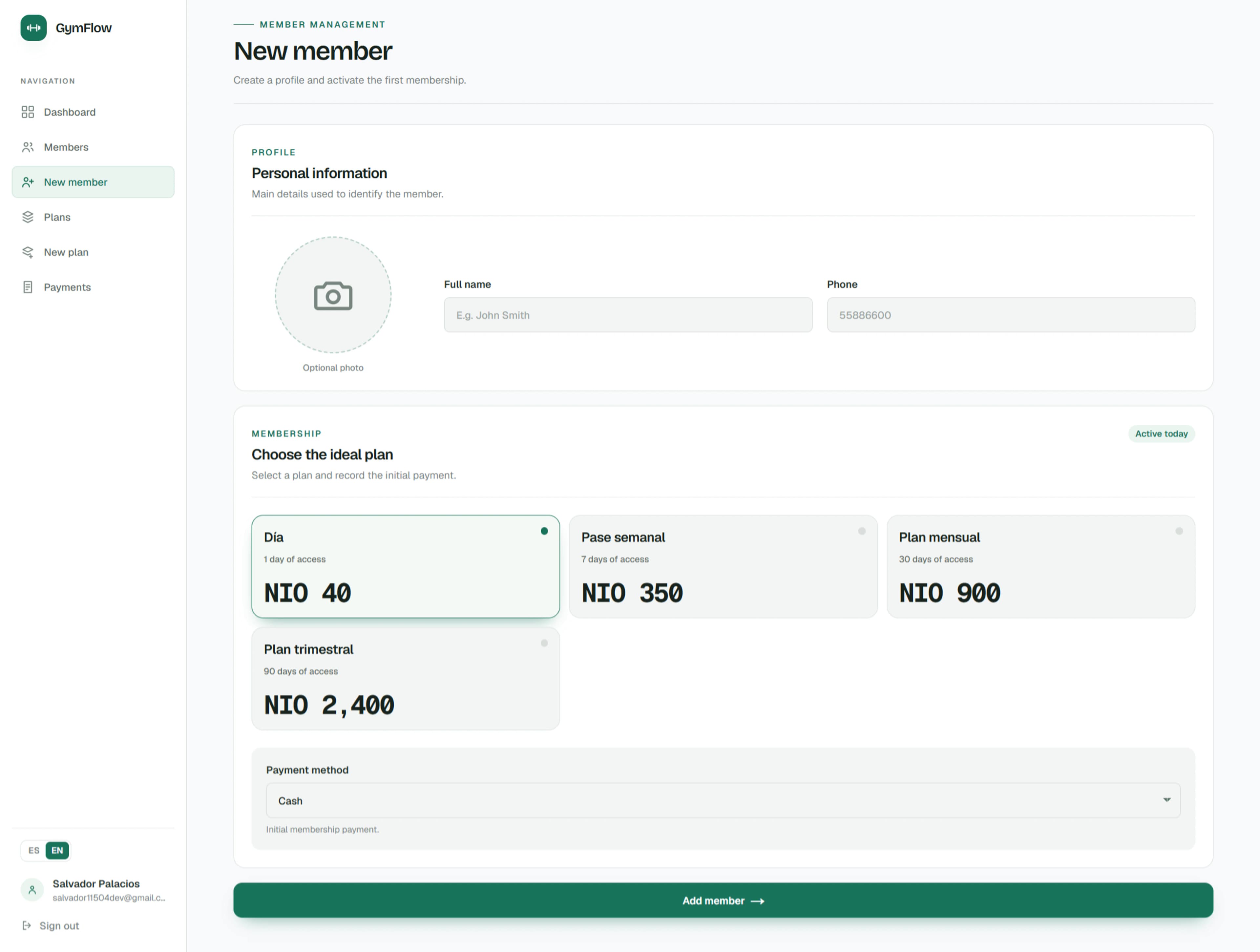 GymFlow new member form with personal information and membership plan selection